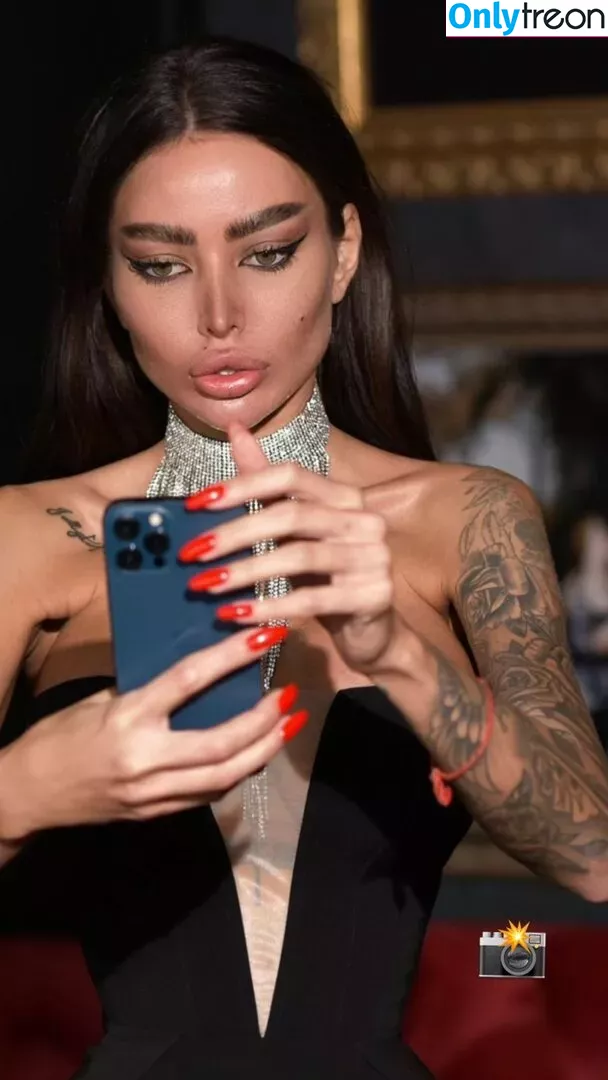 Alena Omovych голая photo #0375 (alena_omovych / alenaomovich)