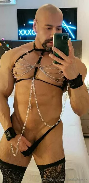aleolatinoxxx / aleolatinoxx_oficial nude photo #0086