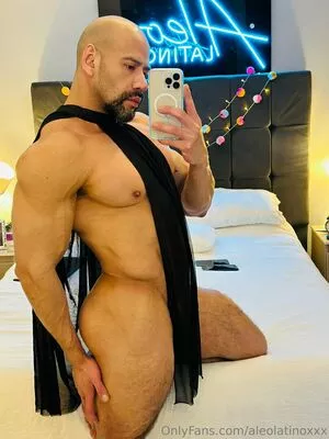 aleolatinoxxx / aleolatinoxx_oficial nude photo #0115
