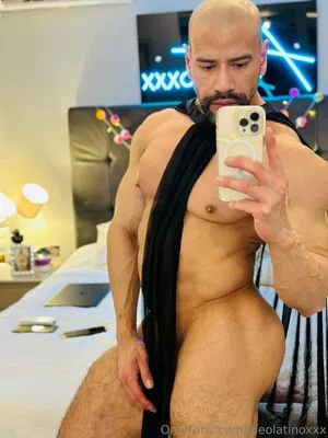 aleolatinoxxx / aleolatinoxx_oficial nude photo #0117