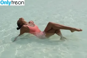 Alesha Dixon / aleshaofficial nude photo #0036