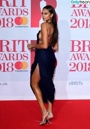Alesha Dixon / aleshaofficial фото голая #0083