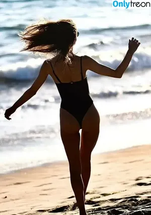 Alessandra Ambrosio / alelovesanja / alessandraambrosio nude photo #2605