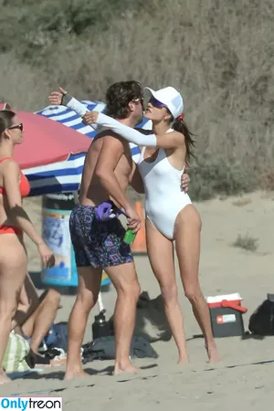 Alessandra Ambrosio / alelovesanja / alessandraambrosio nude photo #2685