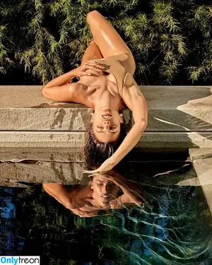 Alessandra Ambrosio / alelovesanja / alessandraambrosio nude photo #2737