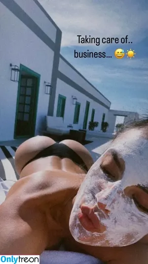 Alessandra Ambrosio / alelovesanja / alessandraambrosio nude photo #3278