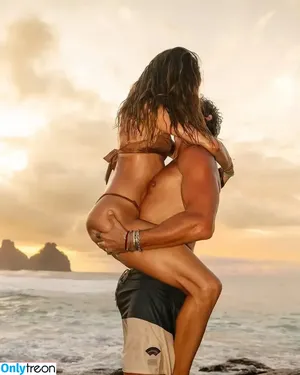 Alessandra Ambrosio / alelovesanja / alessandraambrosio nude photo #3289