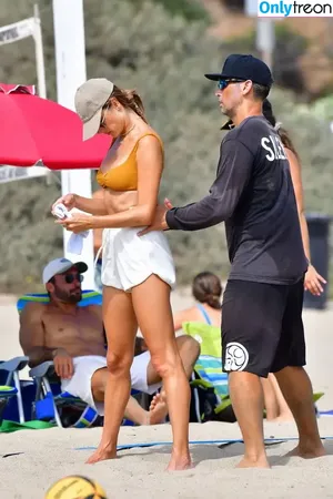 Alessandra Ambrosio / alelovesanja / alessandraambrosio nude photo #3442