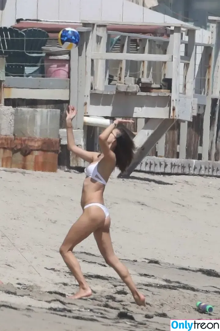 Alessandra Ambrosio nude photo #3094 (alelovesanja / alessandraambrosio)