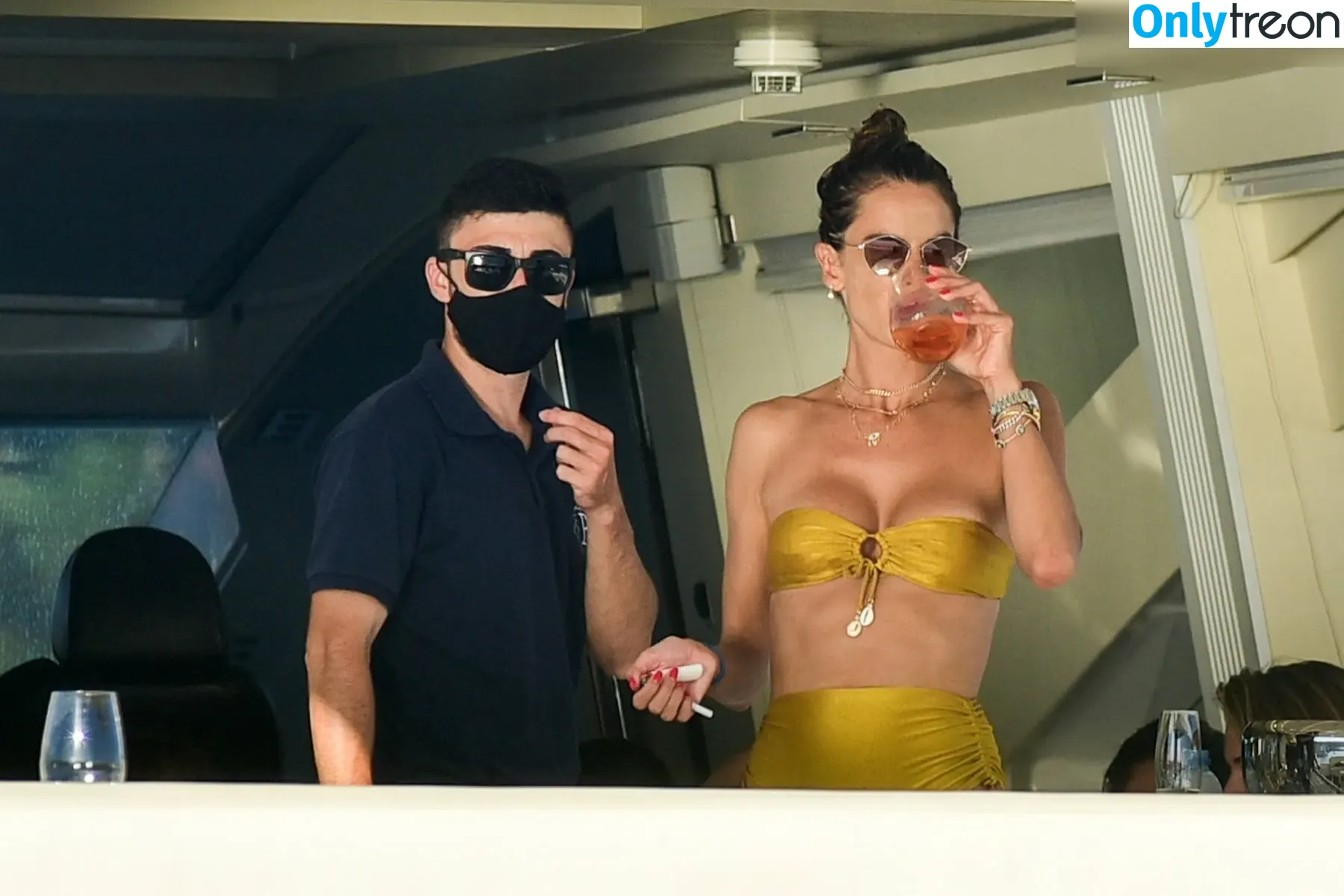 Alessandra Ambrosio голая photo #3469 (alelovesanja / alessandraambrosio)