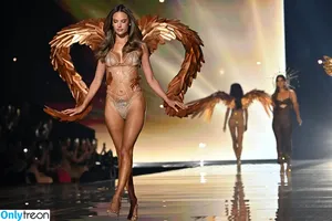 Alessandra Ambrosio / aleambrosio / alelovesanja / alessandraambrosio nude photo #4194