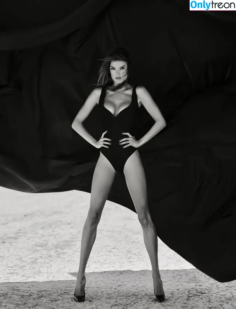 Alessandra Ambrosio голая photo #4145 (aleambrosio / alelovesanja / alessandraambrosio)