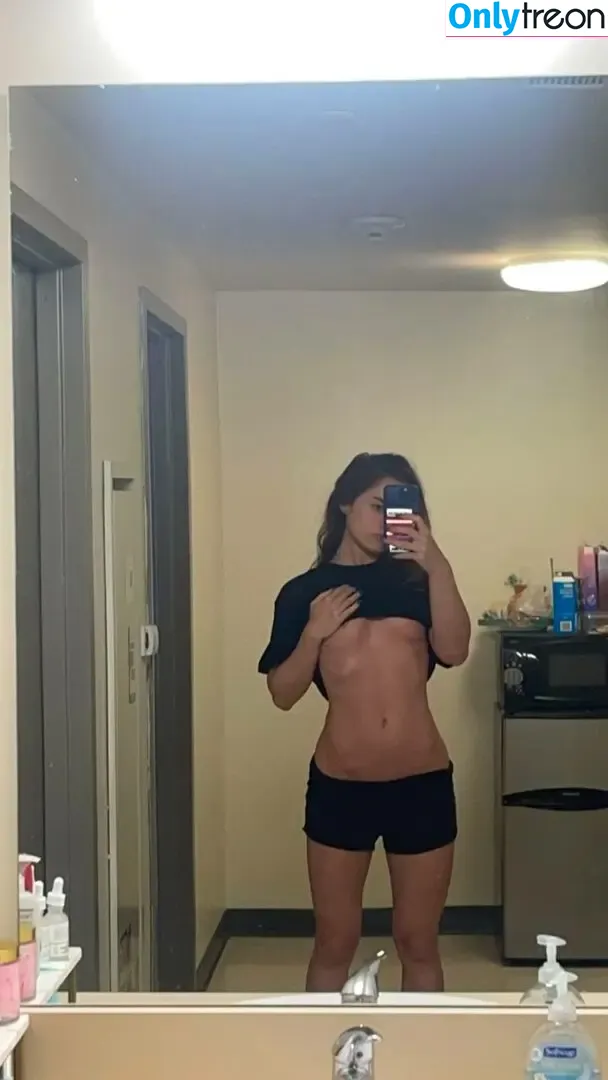 Alessandra Lucia nude photo #0011 (alessandralucia)
