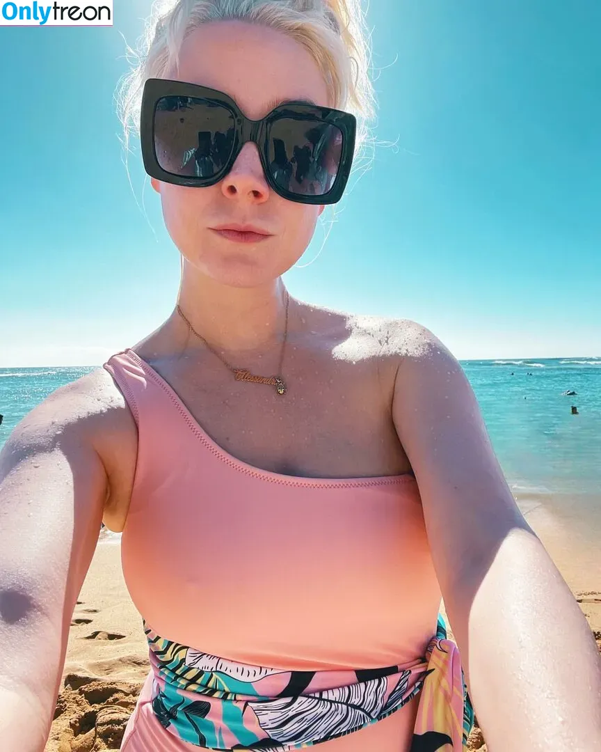 Alessandra Torresani голая photo #0081 (Caprica / alessandratorresani / altorresani)