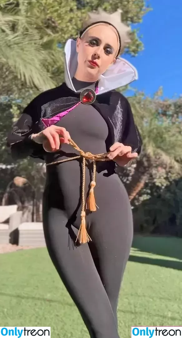 Alessandra Torresani голая photo #0193 (Caprica / alessandratorresani / altorresani)