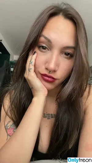  nude photo #0005