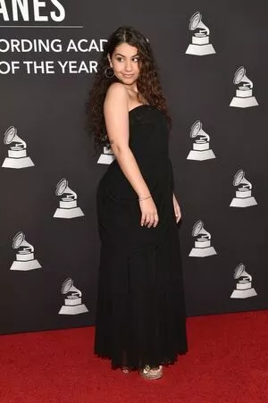 Alessia Cara / 697145310 / alessiacara / alessiasmusic nude photo #0203