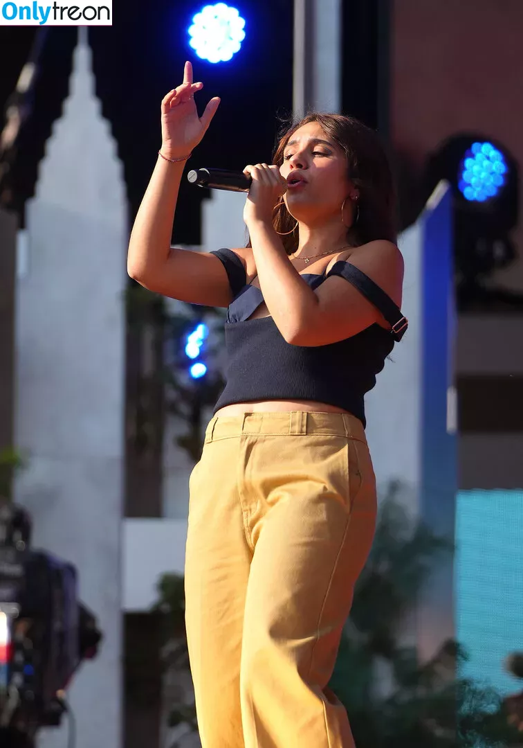 Alessia Cara голая photo #0173 (697145310 / alessiacara / alessiasmusic)