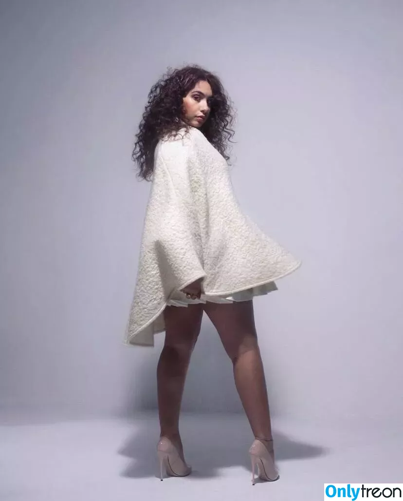 Alessia Cara nude photo #0208 (697145310 / alessiacara / alessiasmusic)