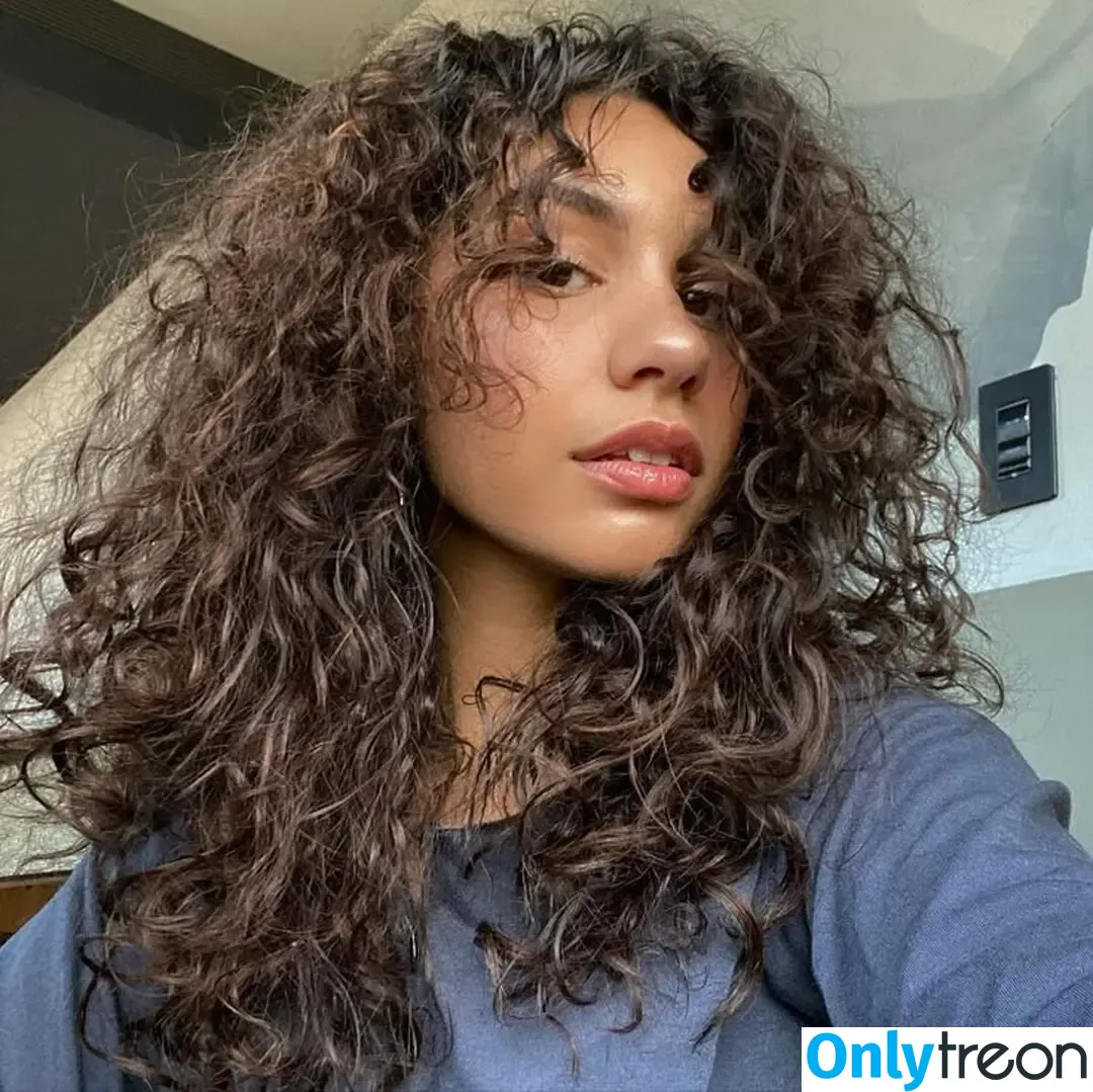 Alessia Cara голая photo #0234 (697145310 / alessiacara / alessiasmusic)