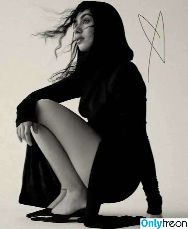 Alessia Cara голая photo #0267 (697145310 / alessiacara / alessiasmusic)