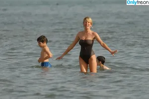 Alessia Marcuzzi / alessiamarcuzzi nude photo #0196