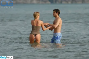 Alessia Marcuzzi / alessiamarcuzzi nude photo #0252