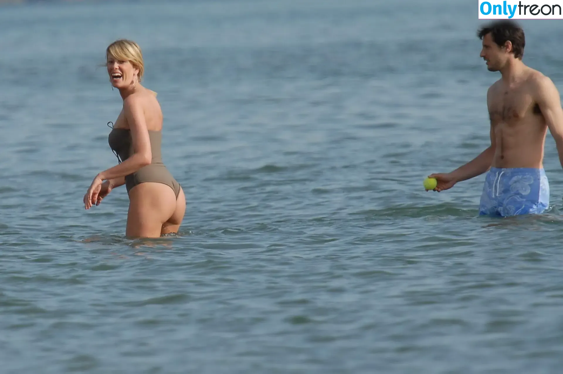 Alessia Marcuzzi nude photo #0193 (alessiamarcuzzi)