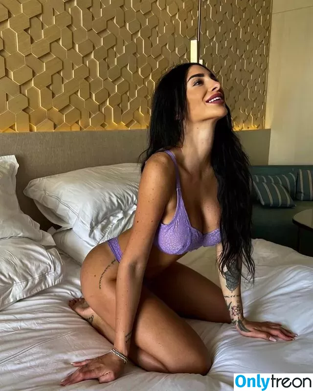 Alessia Messina голая photo #0109 (__alessia_messina__ / mimimessina)