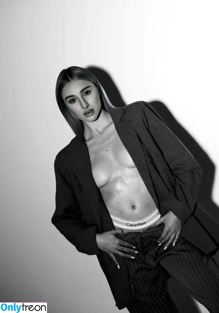 Alessia Vernazza nude photo #0063 (alessia.vernazza)