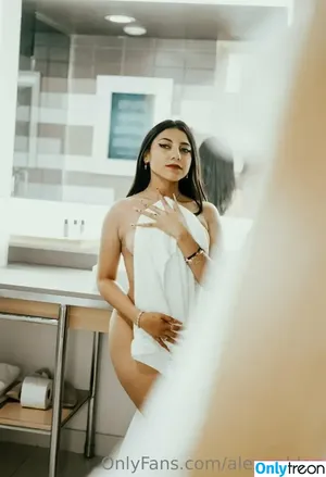 alex.is.amzing / alex.is.amzing2 nude photo #0011