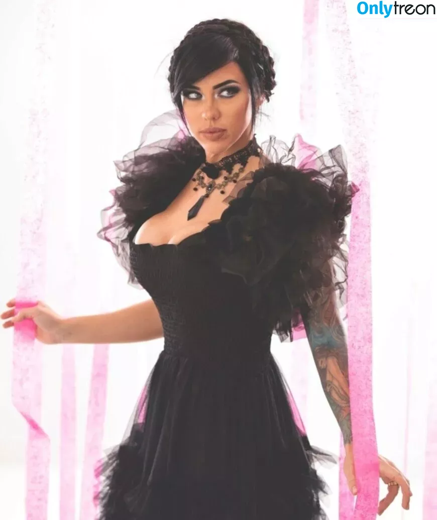 Alex Zedra голая photo #0166 (AI Fakes / Alex_zedra)