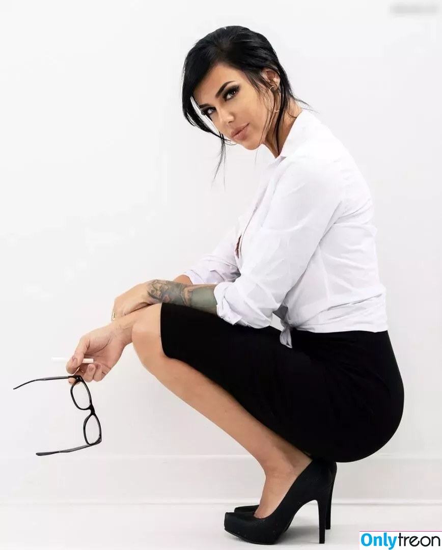 Alex Zedra nude photo #0182 (AI Fakes / Alex_zedra)