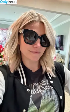 Alexa Bliss / WWE / alexa_bliss_wwe_ / alexafansite фото голая #0829