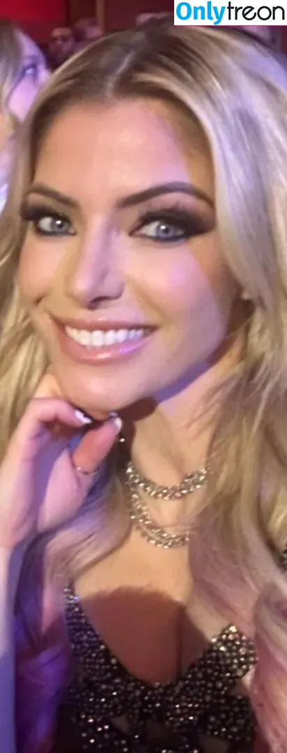 Alexa Bliss nude photo #0456 (WWE / alexa_bliss_wwe_ / alexafansite)