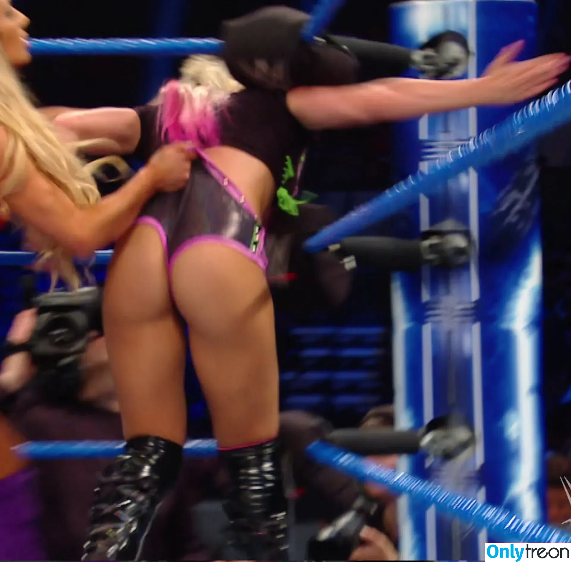 Alexa Bliss голая photo #0539 (WWE / alexa_bliss_wwe_ / alexafansite)