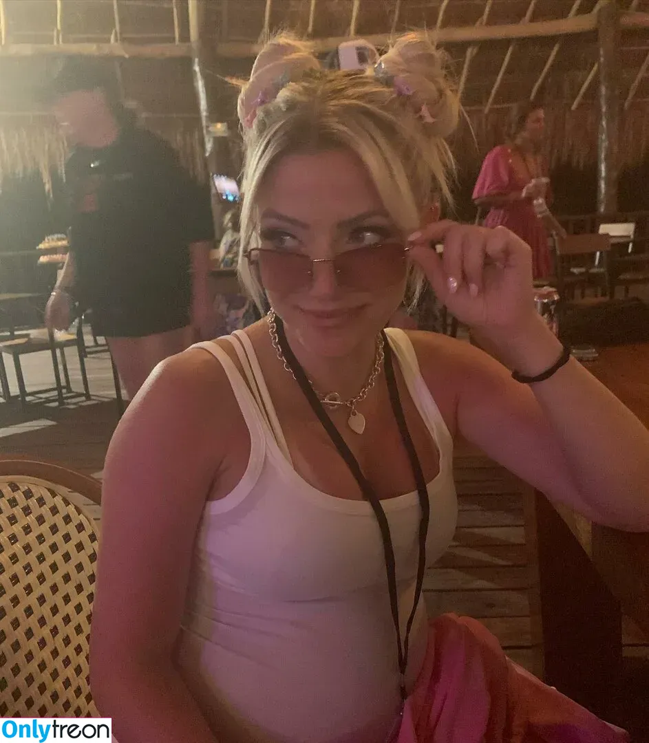 Alexa Bliss nude photo #0555 (WWE / alexa_bliss_wwe_ / alexafansite)