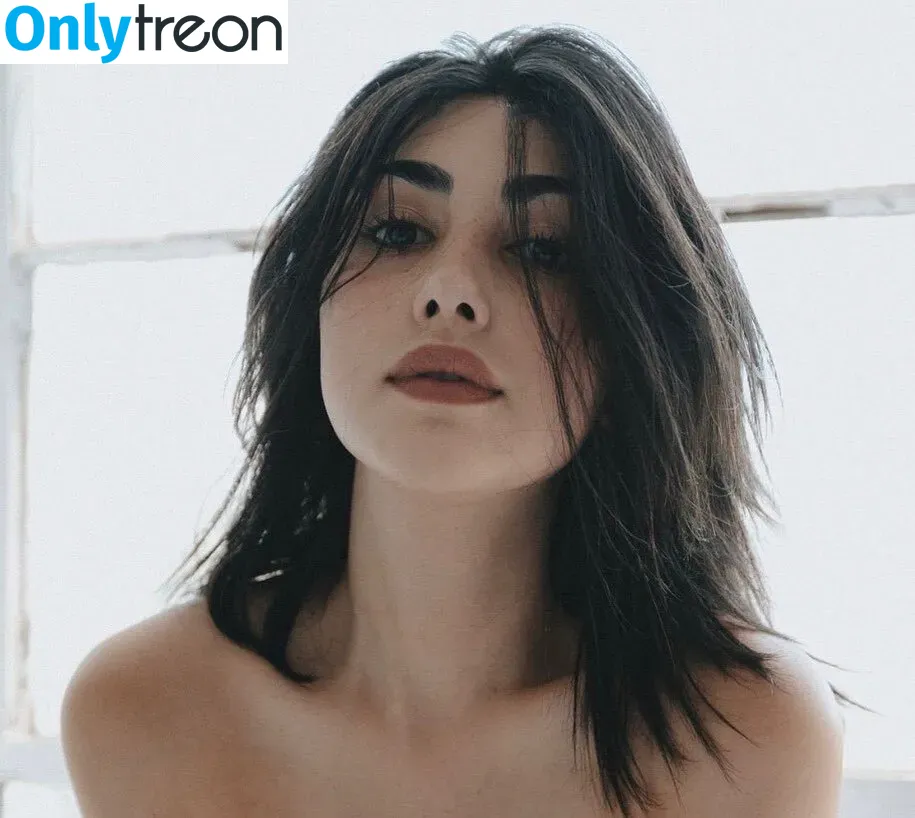 Alexa Mansour голая photo #0008 (alexamansour)