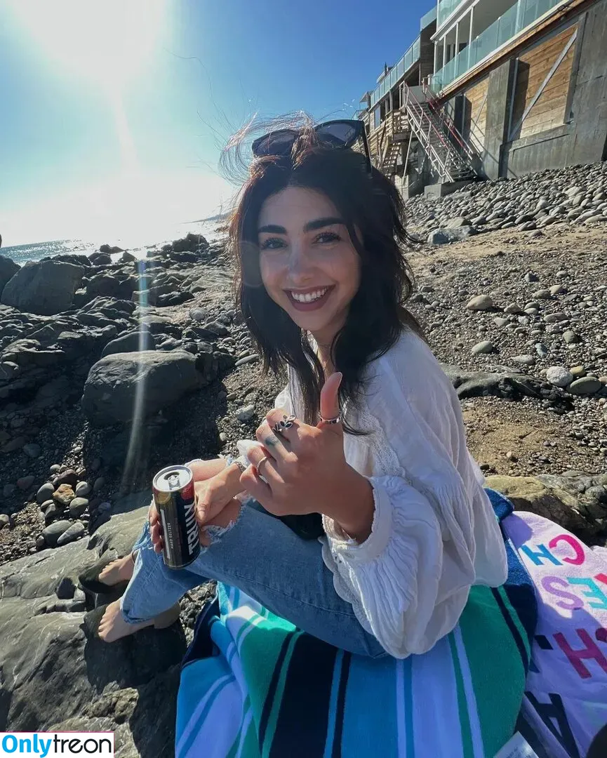 Alexa Mansour голая photo #0037 (alexamansour)