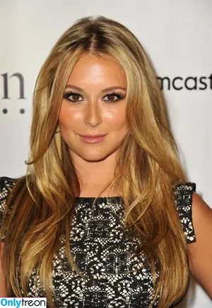 Alexa PenaVega / alexcloset / vegaalexa nude photo #0143
