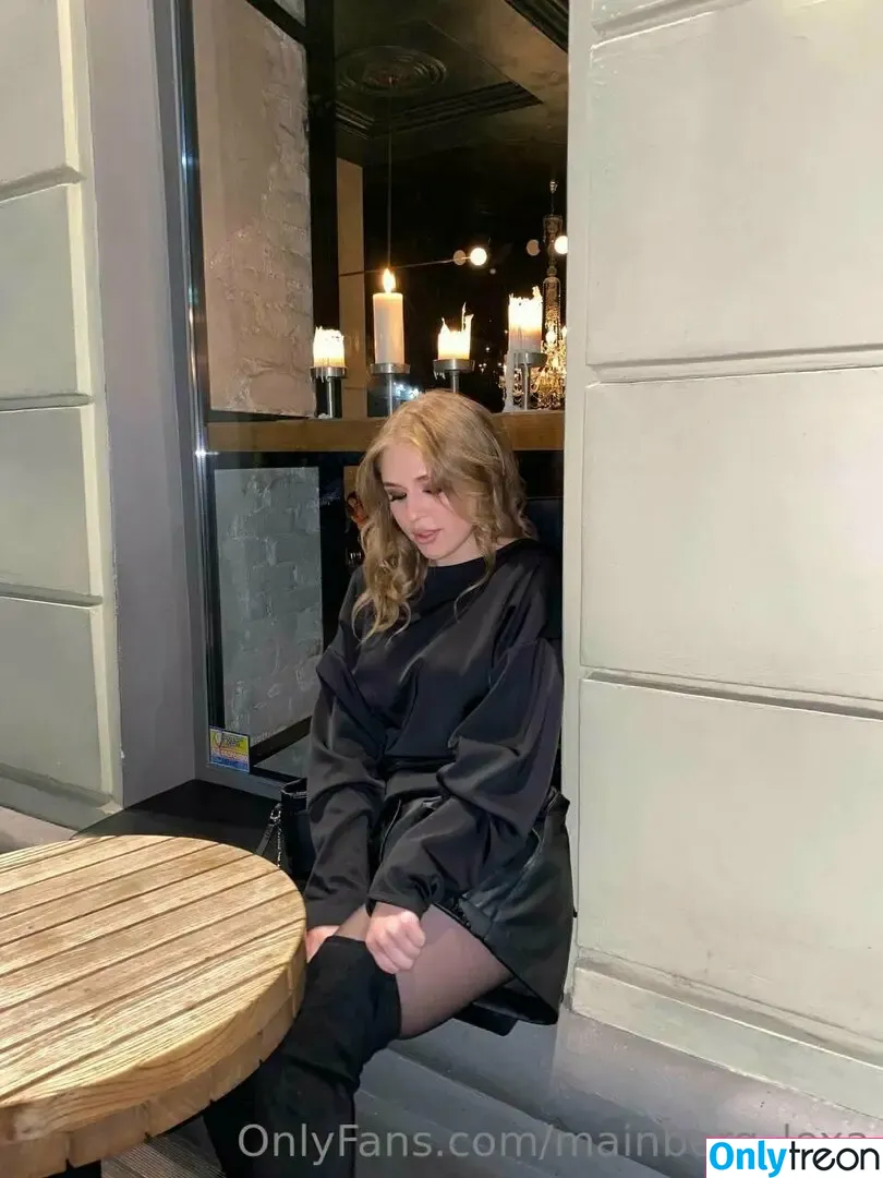 alexa_sunny голая photo #0032 (sunnyycombs)