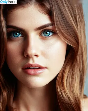 Alexandra Daddario / alexandradaddario фото голая #3410