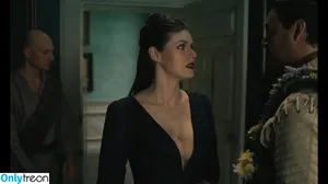 Alexandra Daddario / alexandradaddario фото голая #3525