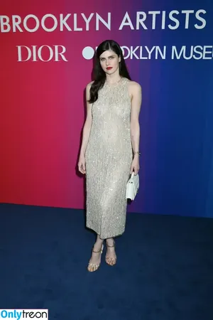 Alexandra Daddario / alexandradaddario фото голая #3705