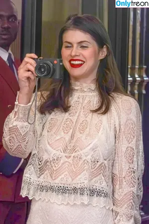 Alexandra Daddario / alexandradaddario nude photo #3800