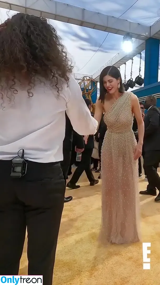 Alexandra Daddario nude photo #3330 (alexandradaddario)