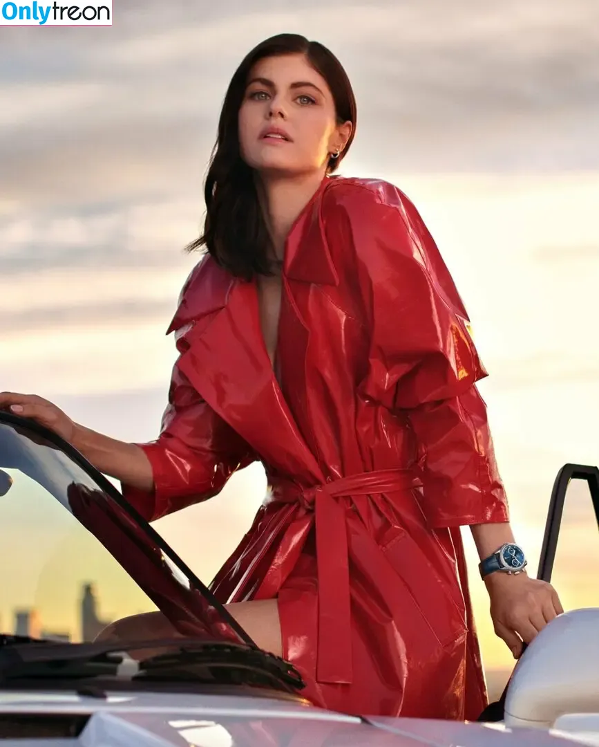 Alexandra Daddario голая photo #3449 (alexandradaddario)