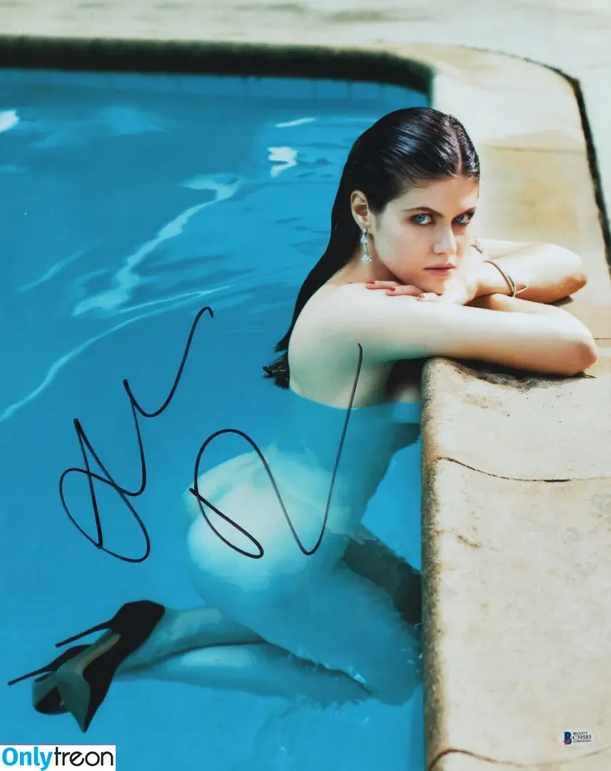 Alexandra Daddario nude photo #3632 (alexandradaddario)