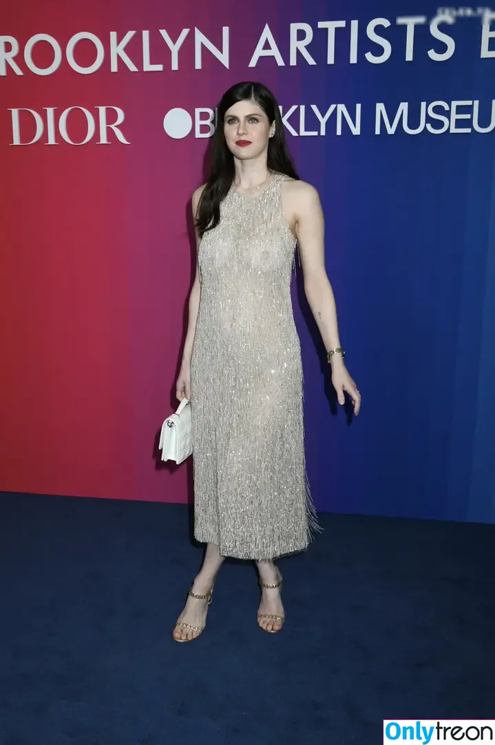 Alexandra Daddario голая photo #3697 (alexandradaddario)