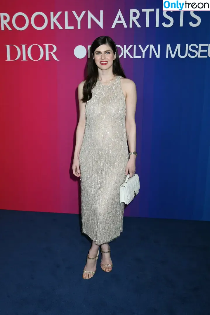 Alexandra Daddario голая photo #3699 (alexandradaddario)